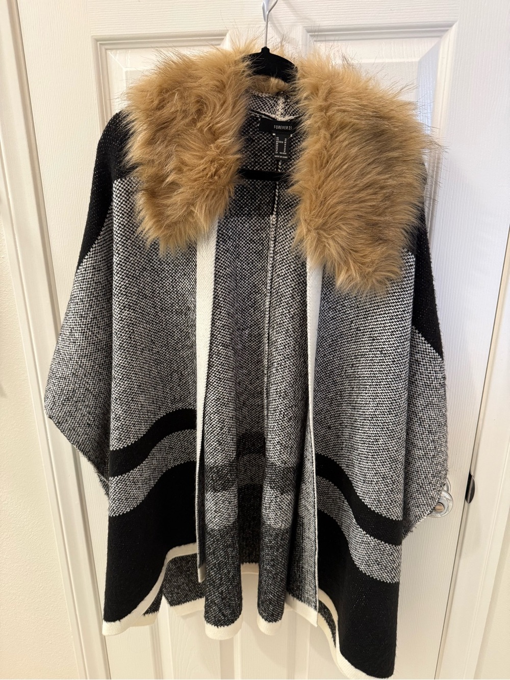 Forever 21 Black, Gray & Cream Knit Poncho with Faux Fur Collar
